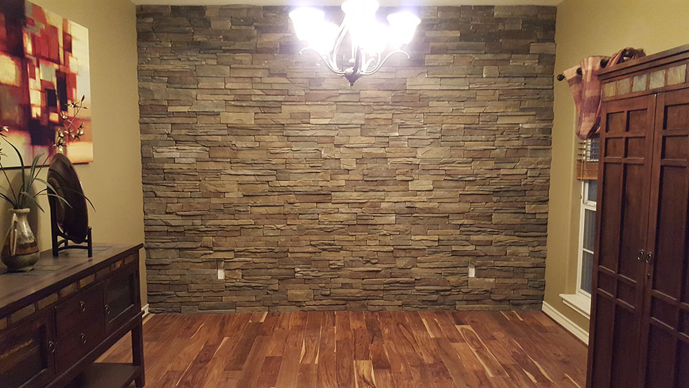 Accent wall with cultured stone walls. 