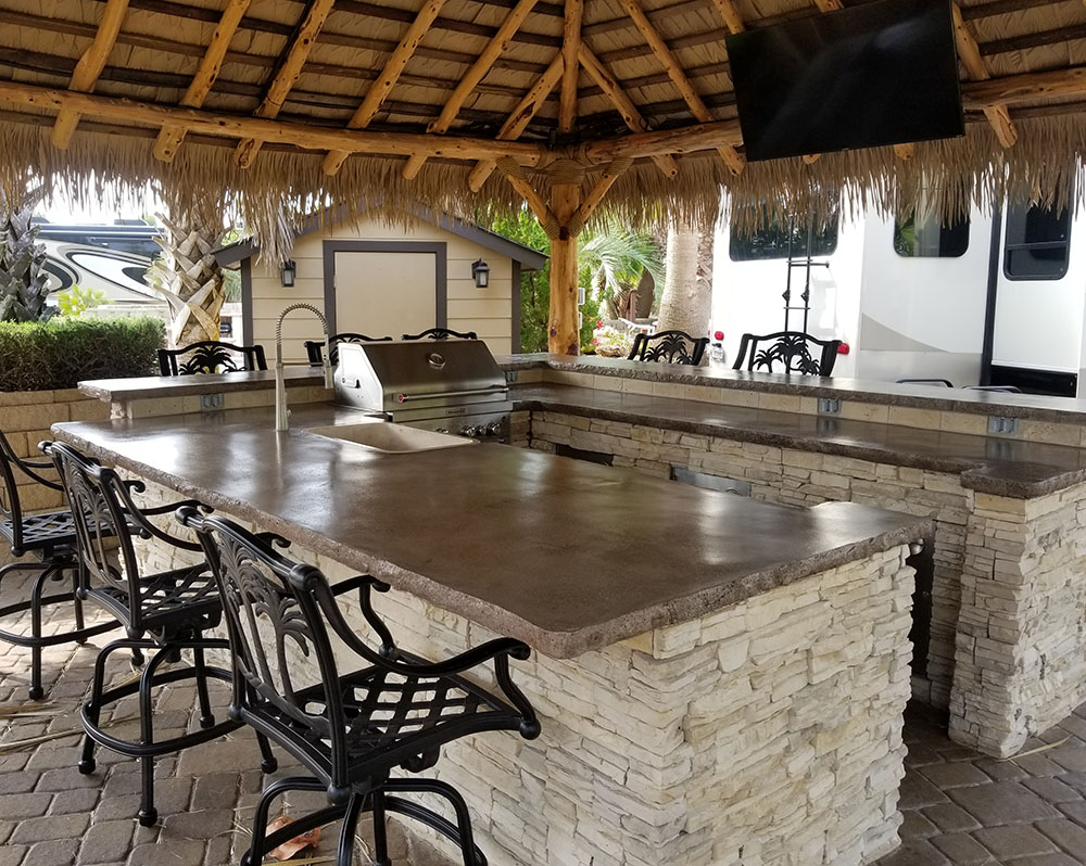 Large seating in outdoor kitchens.